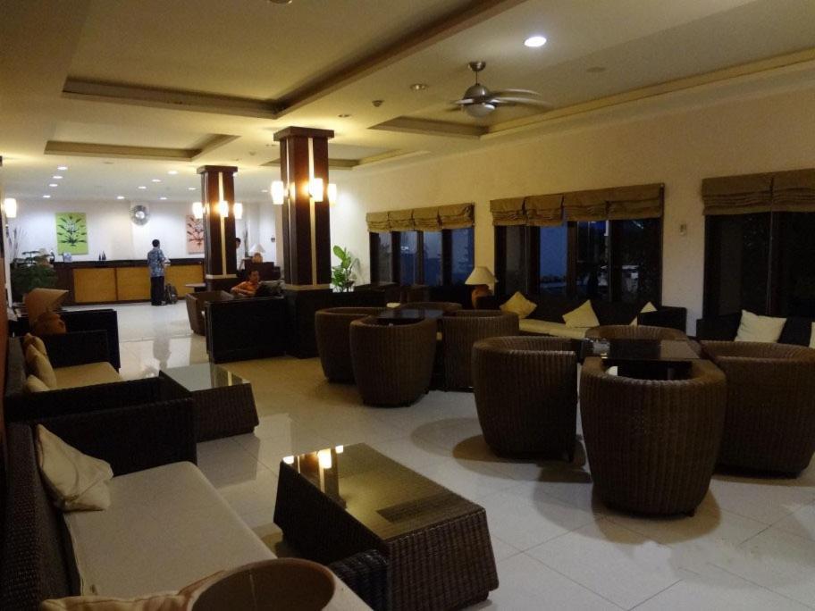 Oasis Atjeh Hotel Банда-Ачех Екстер'єр фото